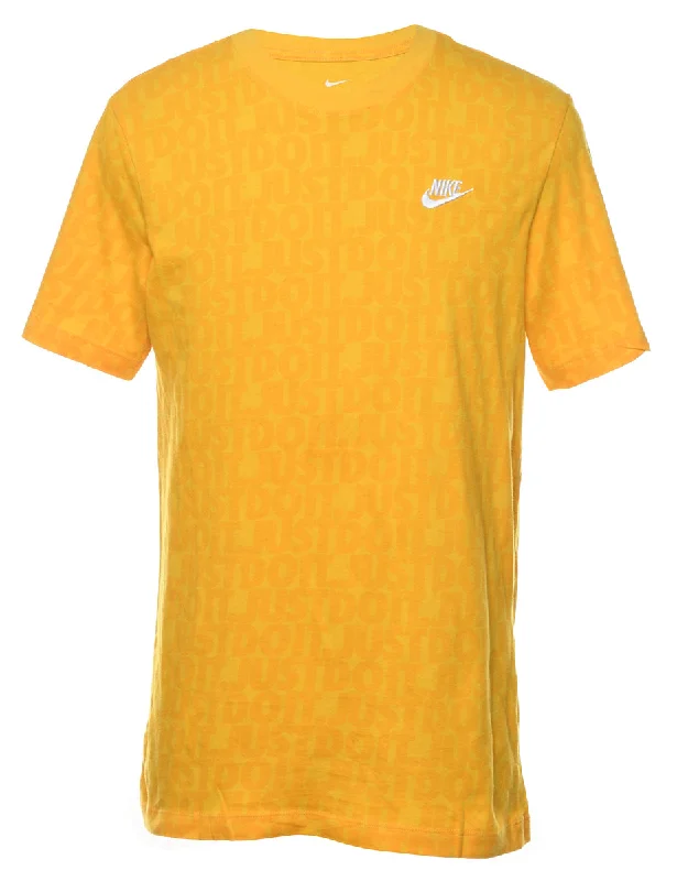 chic padded coatNike Yellow Printed T-shirt - S