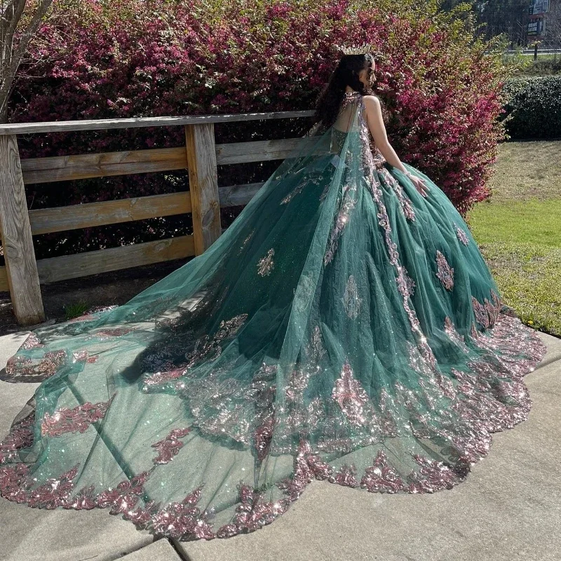 mini dressEmerald Green Quinceanera Dresses For 16 Girl V-Neck Off the Shoulder Gold Appliques Beads With Cape Princess Ball Gowns Birthda