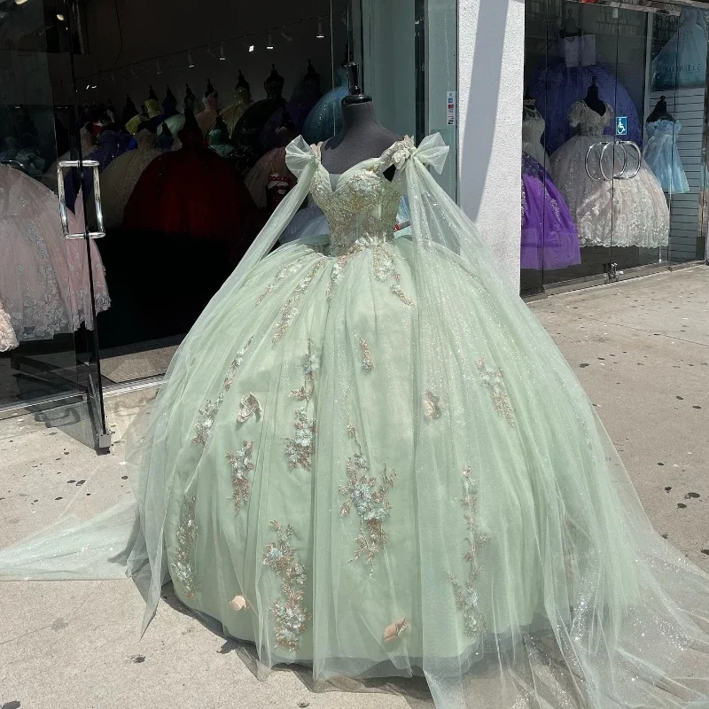 boho-chic dressSage Green Tulle Quinceanera Dresses Sweetheart Beads Applique Lace With Cape Ball Gown Sweet Sixteen Dress Gowns vestidos de 15