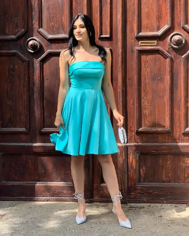 spaghetti strap dressSimple Satin Strapless A-line Evening Dresses Lake Blue Backless Sleeveless Party Dress Elegant Summer Fashion Mini Prom Gowns