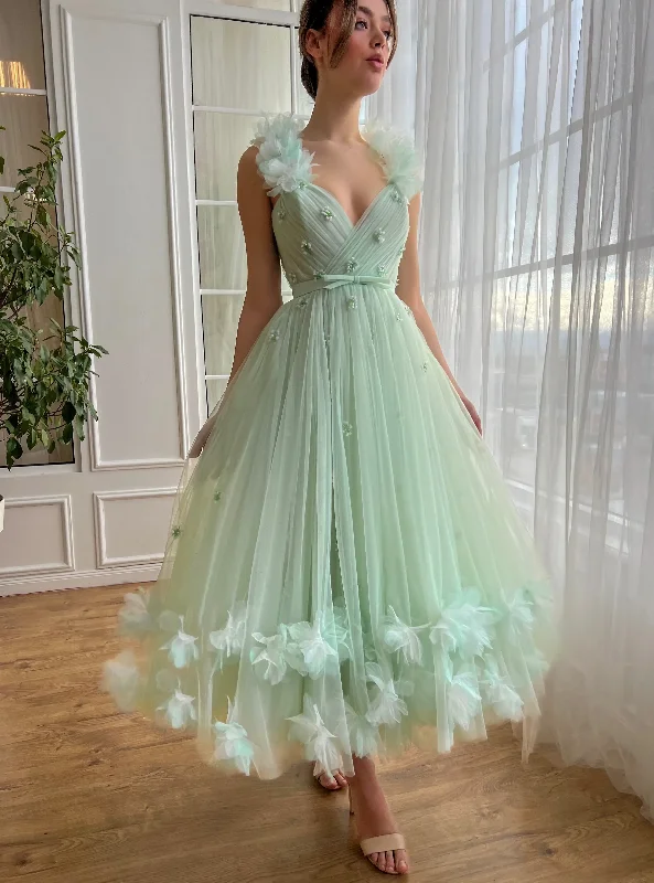 elegant evening dressMint Green A Line Graduation Ball Gown For Teens V Neck Flowers Shoulder Strap Tea-Length Tulle Prom Party Dress With Bow Belt