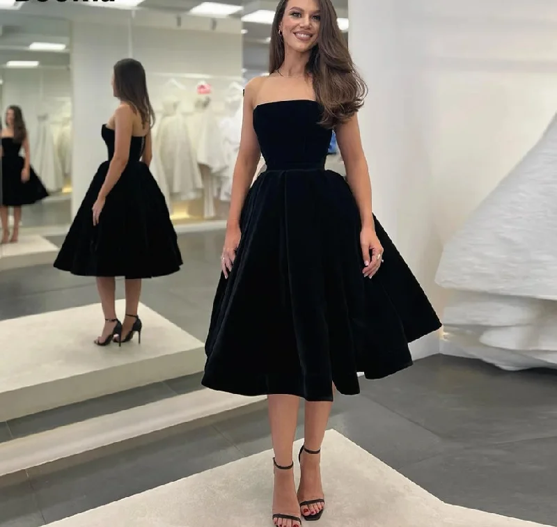 evening dressElegant Velvet Short Little Black Dresses Strapless Tea-Length A-Line Prom Gowns Simple Velour Midi Party Dresses