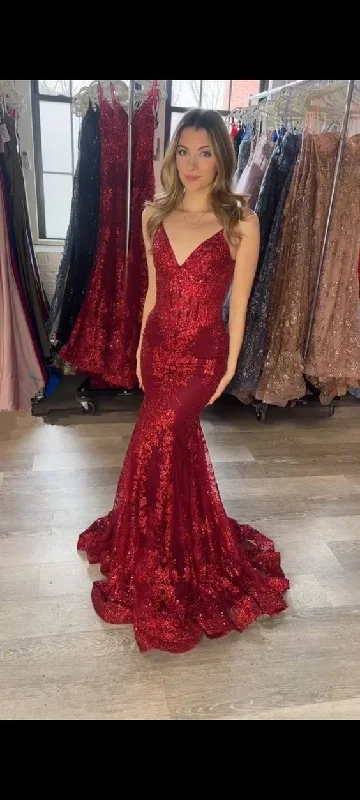 long-sleeve floral dressRed V Neck Mermaid Prom Dress,Red Evening Gown Y5967