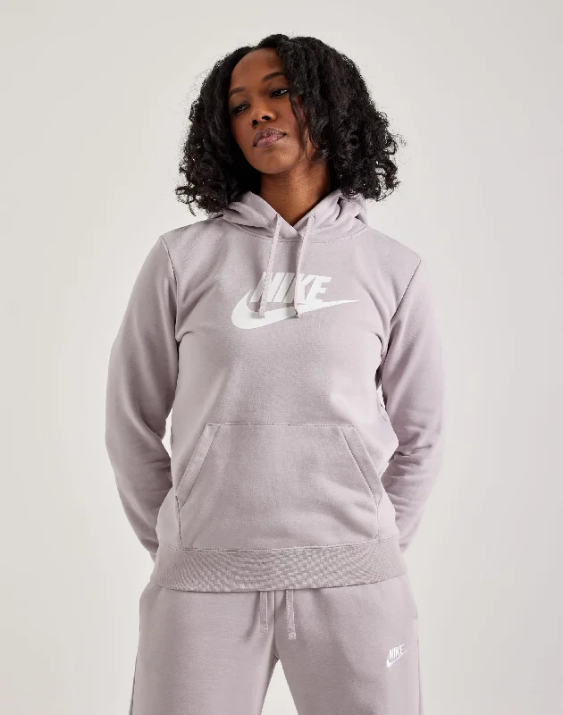 urban sports sweatshirtNike Graphic Club Fleece Pullover Hoodie