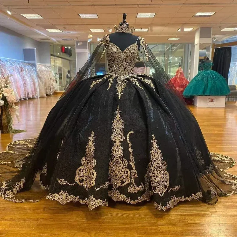 lace dressGorgeous Black Quinceanera Dresses Gold Applique Ball Gown Princess Birthday Party Sweet 16 vestidos de 15 With Cape Gothic