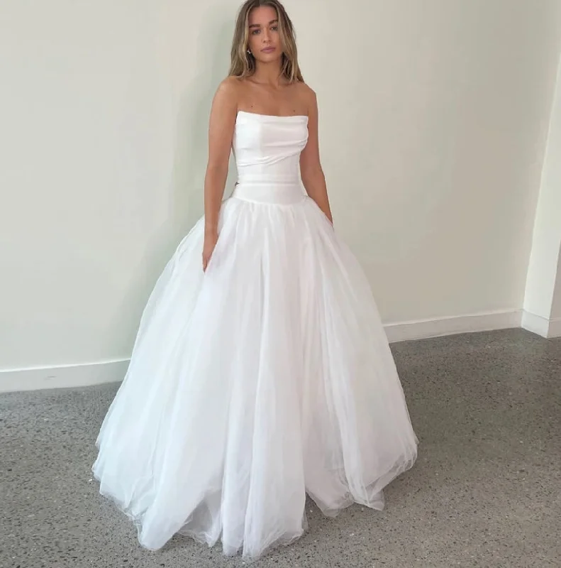 cocktail dressElegant Tulle A Line Wedding Dresses For Woman Strapless Sleeveless Bridal Bride Dress Gowns