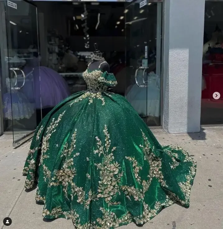 wool dressEmerald Hunter Green Ball Gown Quinceanera Dresses Gillter Floral Applique Princess Corset Prom Vestidos de fiesta 15 años