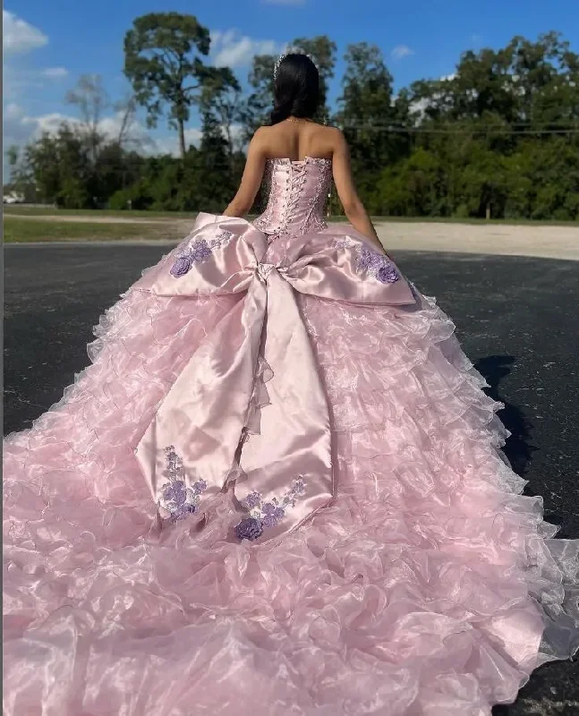 vintage dressPurple Pink Charro Mmexican Quinceanera Dresses Floral Embroidery Ruffles vestidos de fiesta de 15 quinceañera Prom Dress Bow